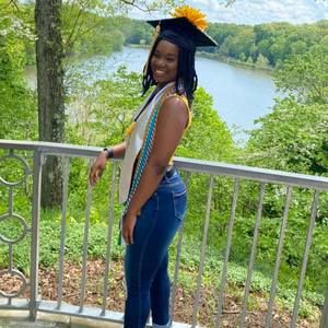 Meet your Posher, Bree